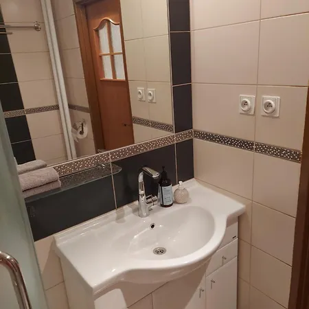 Na 9 Pietrze Z Pieknym Widokiem דירה